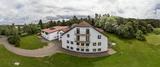Jugendherbergen in Rheinland-Pfalz und im Saarland, hier das Haus in Tholey, sind an fast allen touristischen Zielorten zu finden und ermöglichen günstige Aufenthalte für Schulklassen, Gruppen, Familien und Einzelreisende.